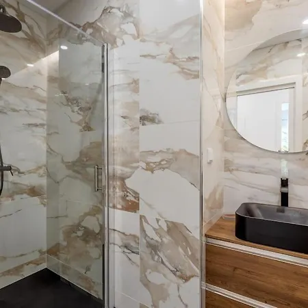 Modern 2-bedroom Center * Лиссабон